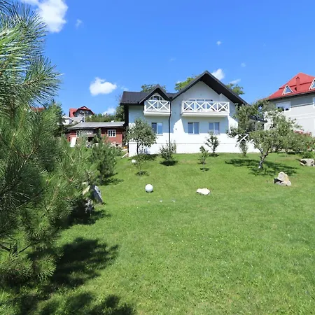 Apartment білий сад